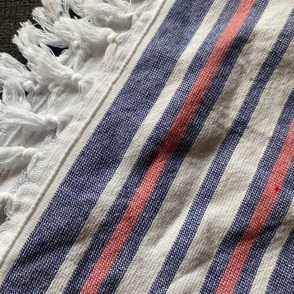 Preppy pastel striped white fringe 32x62" cotton blend beach towel - Picture 5 of 12